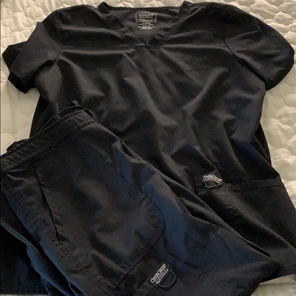 Black scrubs